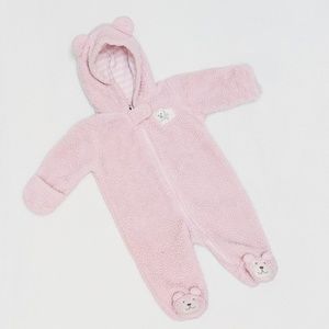 🐻Baby pink winter bunting - size 3M